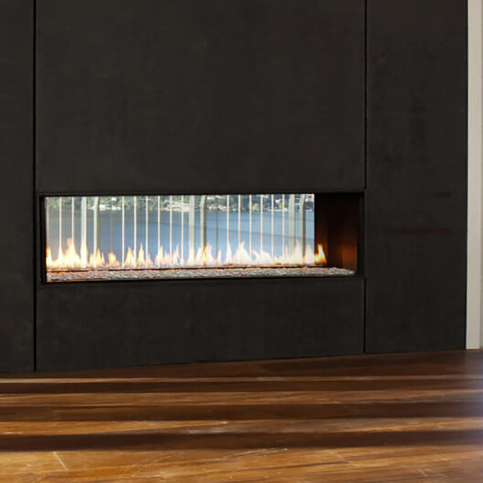 Elegant Montigo Exemplar R520ST gas fireplace, power vented for efficiency.