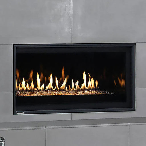 Montigo Phenom 38" fireplace, featuring halogen lighting and remote control.